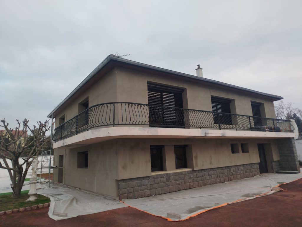 Travaux d’isolation des murs par l’extérieur à Roanne